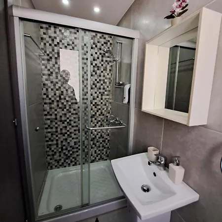 Albert's St Lazarus 402 B - First Floor * لارنكا