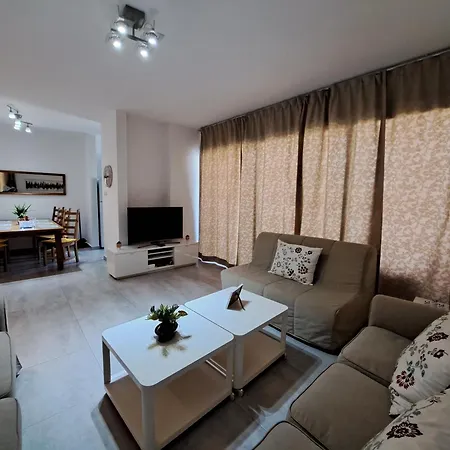 Albert's St Lazarus 402 B - First Floor لارنكا